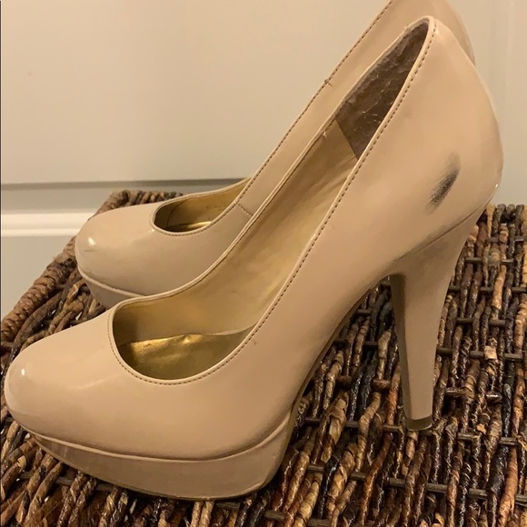 Guess nude pumps - Picture 4 of 6